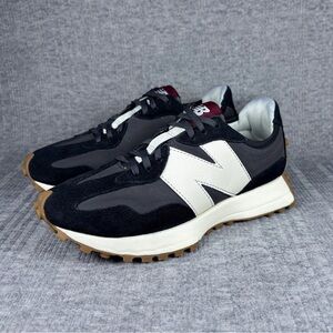 New Balance 327 Shoes Womens Size 6.5 Black Gray Ivory Suede Running Sneakers